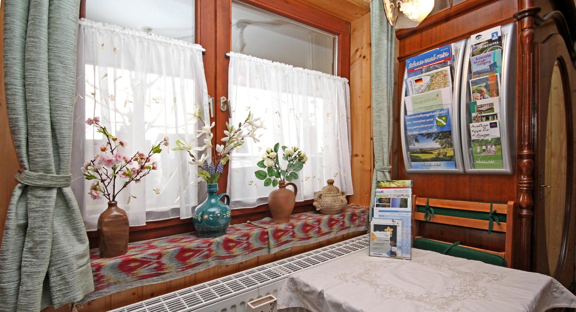 Apartment-Pension Im Eichenweg Waldachtal Bagian luar foto